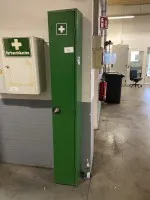 1 stretcher with metal cabinet - collection after release -