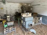 1 pos. afgedankte machines en machineonderdelen