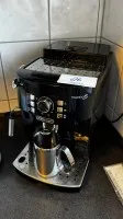 1 кофемашина DeLonghi Magnifica S