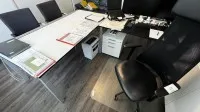 1 Winkelkombination Wini mit Aktenrollcontainer