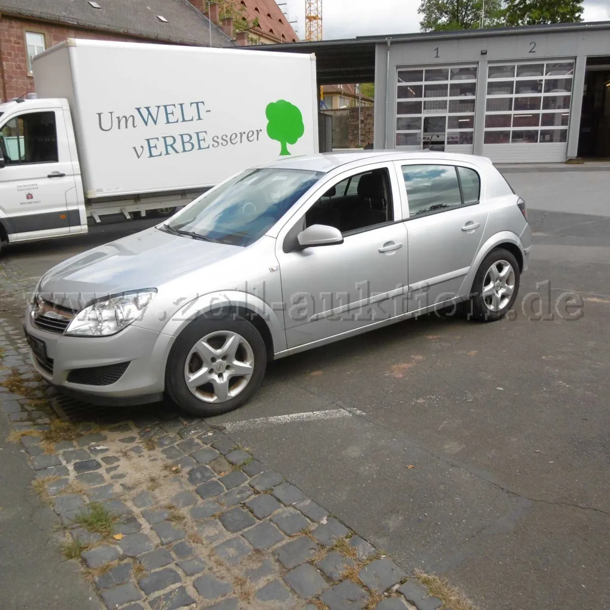 1 Opel Astra