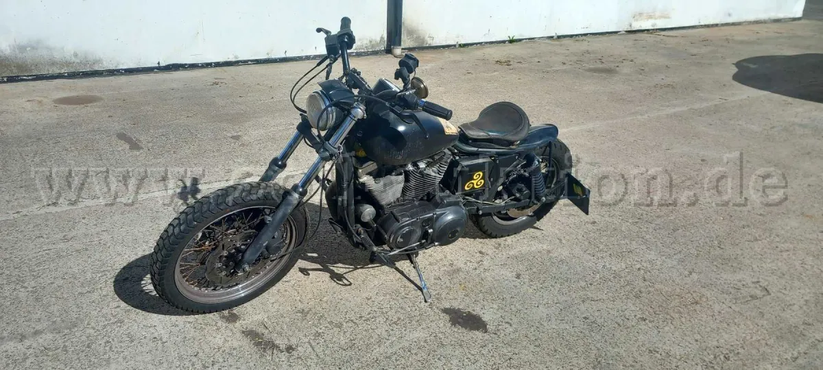 1 Harley Davidson XL/2 na díly
