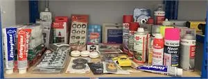 1 Posten diverses Werkzeug, Pflegemittel und Handwerkerzubehör