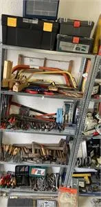 1 lot d'outils divers et plus