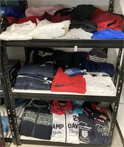 3 vakken kleding - o.a. Camp David, Nike, Adidas, Jack Wolfskin