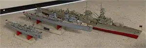 3 navires de guerre