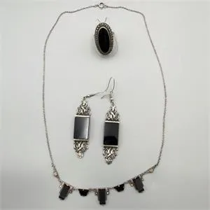 Hangers / Collier / Ring