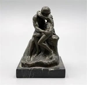 Bronzová figurka