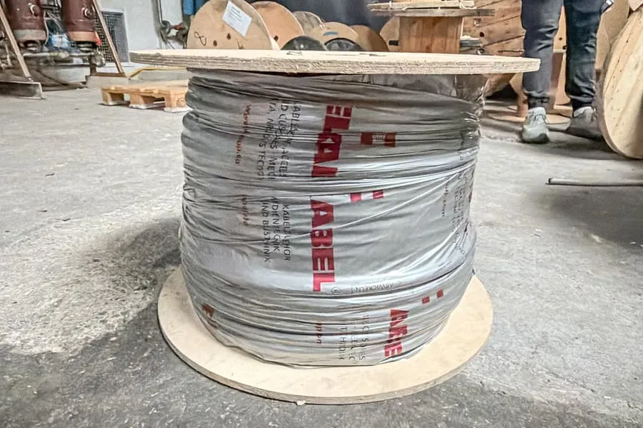 Roll of cable Topflex 3x10+3G1,5MM2