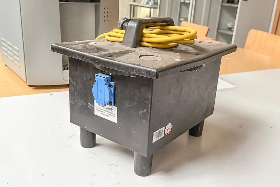 Schutz- Trenn Transformator Gifas 67TL2,5KVA01ETAESB11103