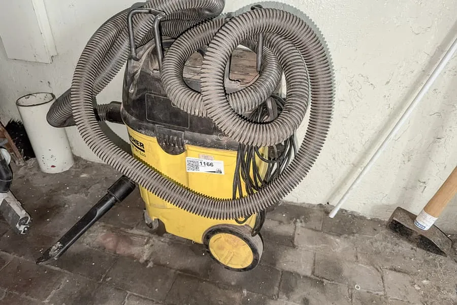 Vysavač na mokro Kärcher NT 561 Eco