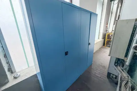 Metal storage cabinet