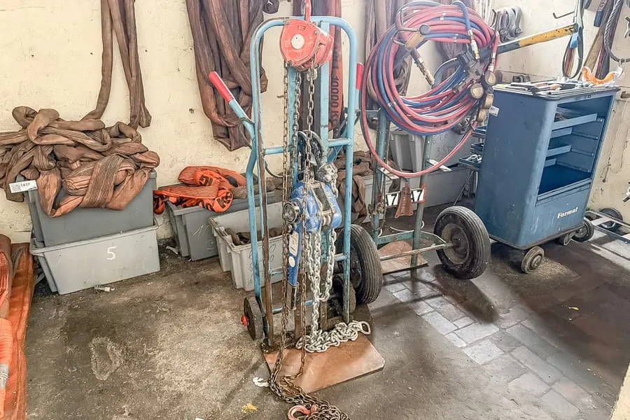 Chariot élévateur à sac avec 2 palans