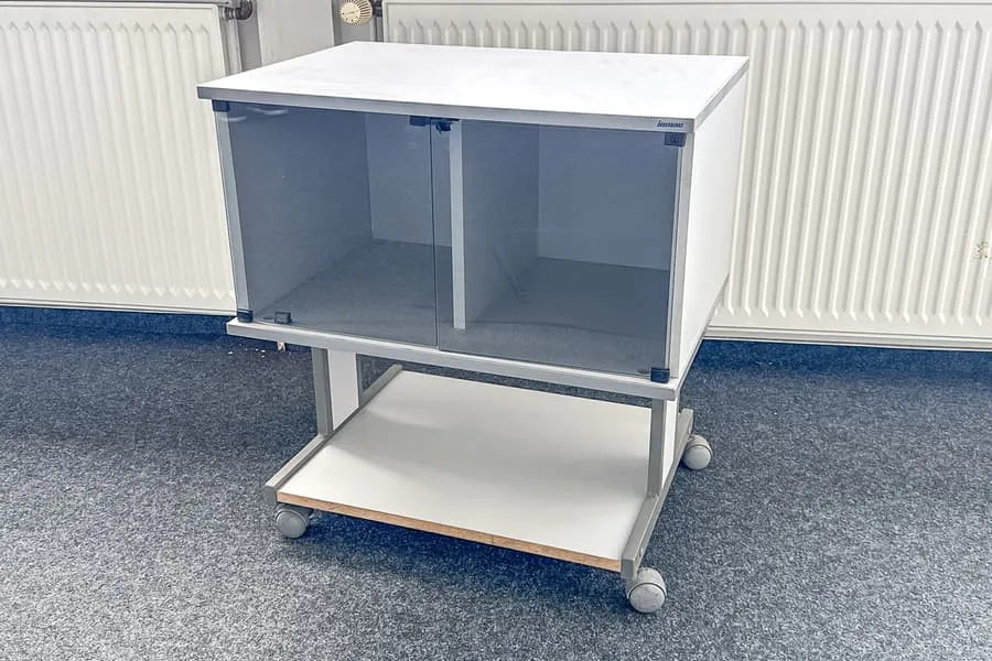 Hi-fi skříňka Inmac