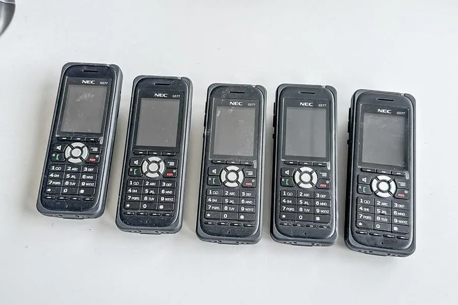 5 téléphones sans fil Nec G577