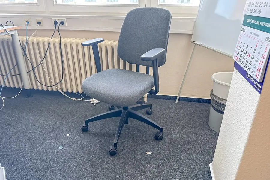 Kancelářská otočná židle