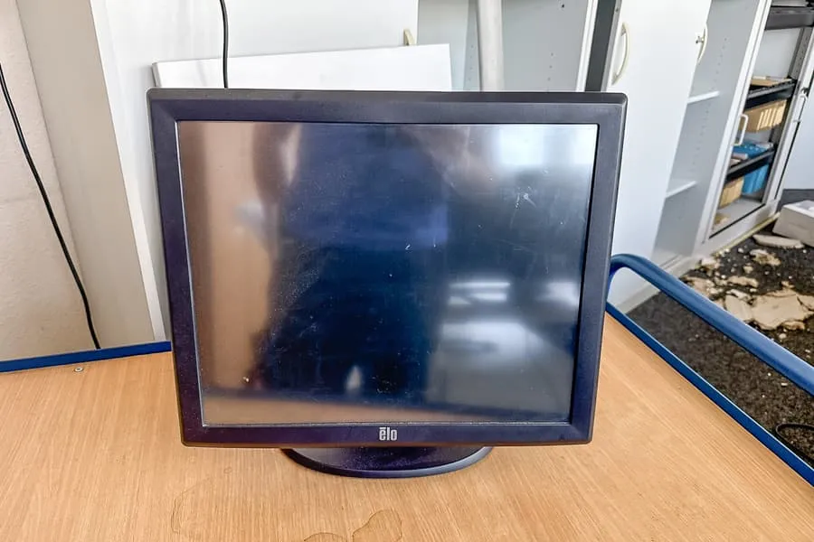 LCD touch monitor Elo ET1915L