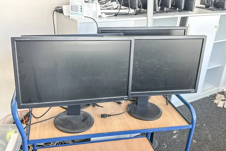 4 Monitore Iiyama ProLite B2780HSU, je 27"