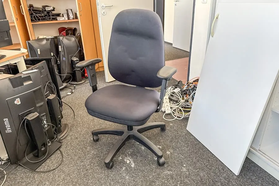 Kancelářská otočná židle