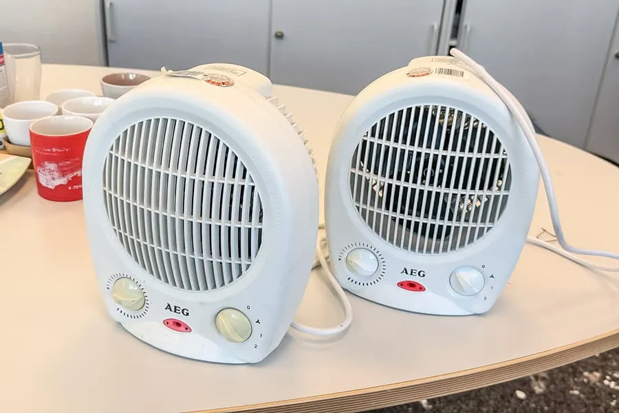 2 AEG fan heaters