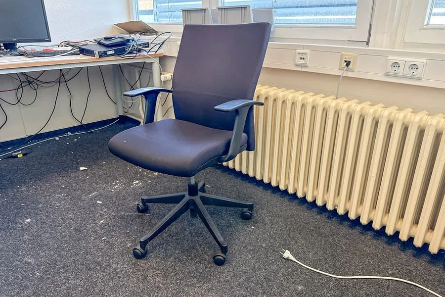 Kancelářská otočná židle