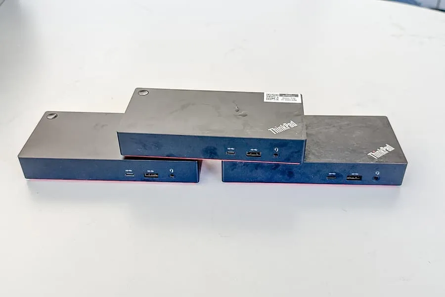 3 Dockingstationen Lenovo ThinkPad Universal USB-C Dock LDA-KP