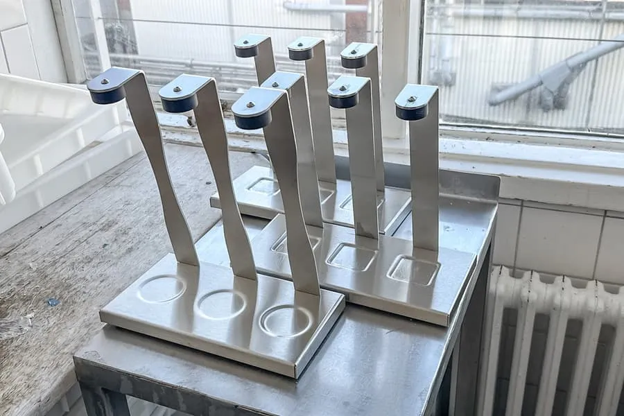3 stainless steel bottle holders