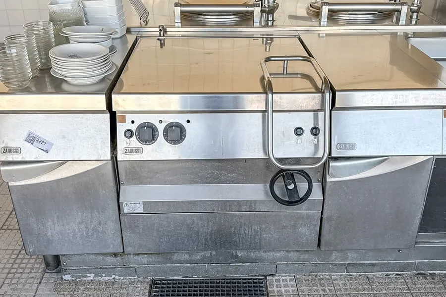 Kantelbakpan Zanussi KBR/E2FH