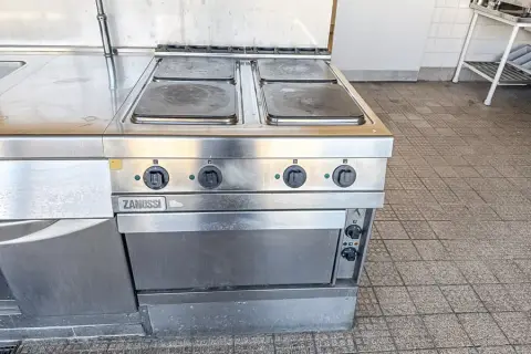 Oven/stove block Zanussi HCF/E800, 4-group