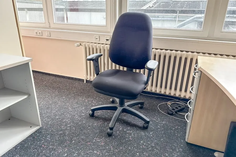 Kancelářská otočná židle