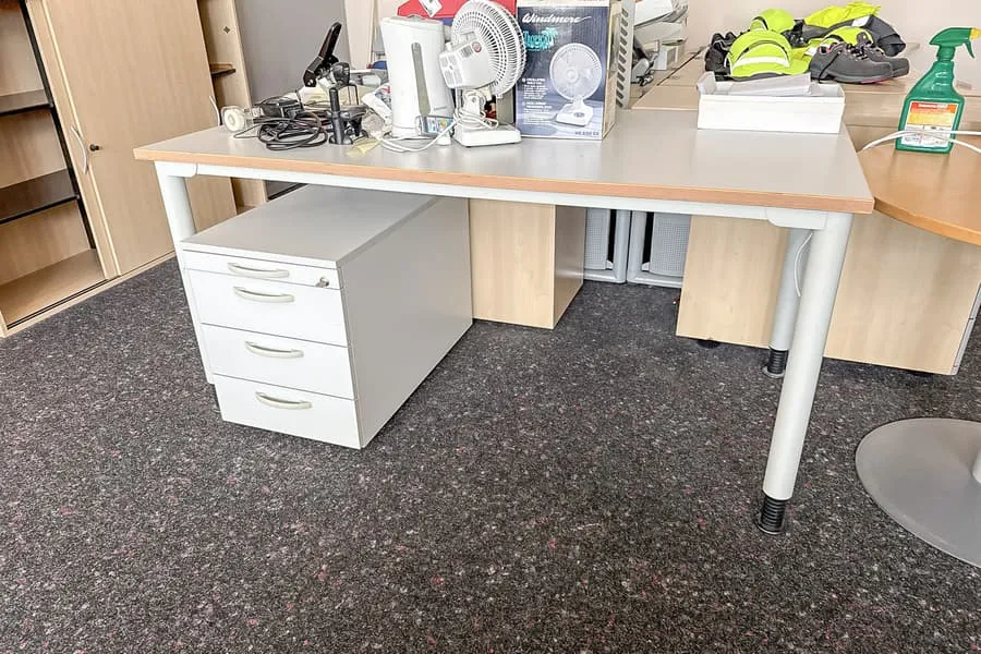 Desk and mobile pedestal