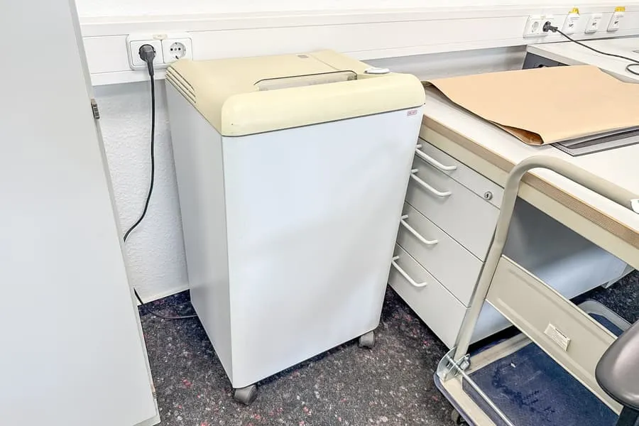 Уничтожитель документов Ideal 2503