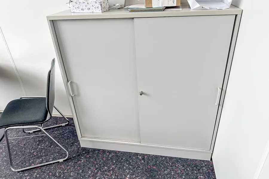 Schiebetürenschrank