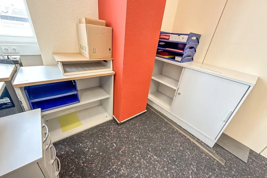 Schuifdeurkast en ordnerkast