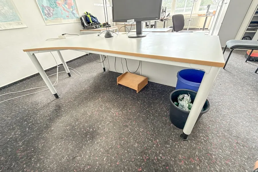 Desk and 3 filing cabinets