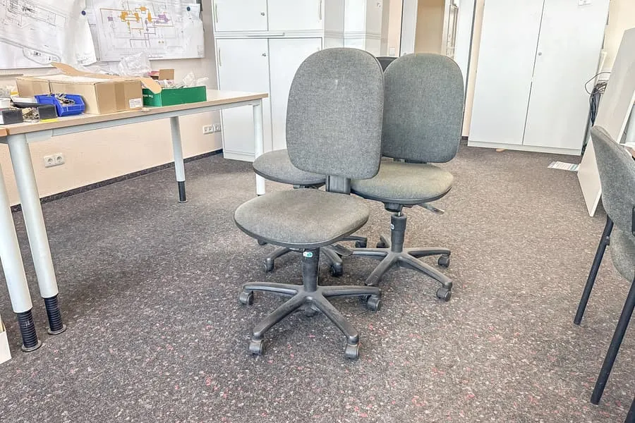 3 office swivel chairs