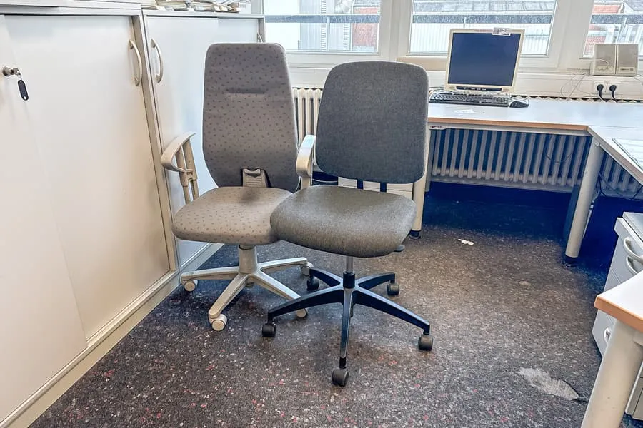 2 office swivel chairs