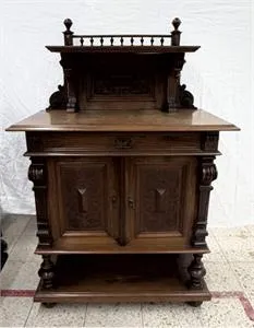 Commode