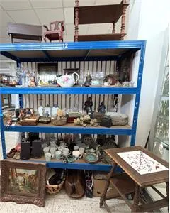 Household goods lot