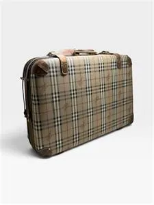 Walizka Burberry