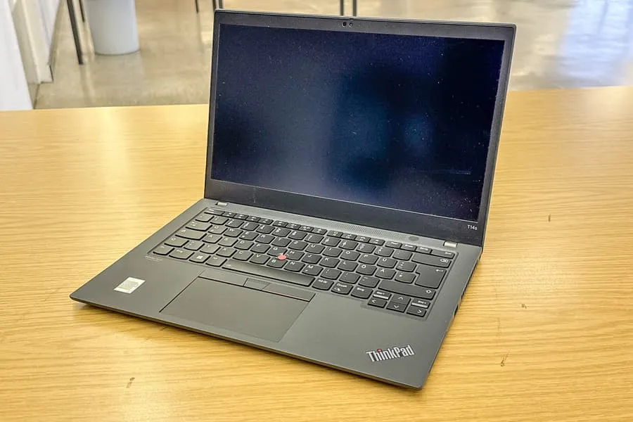 Laptop Lenovo ThinkPad T14s Gen2