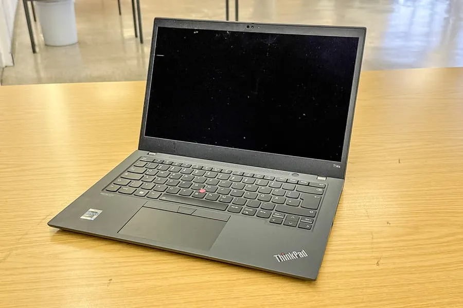 Laptop Lenovo ThinkPad T14s Gen2