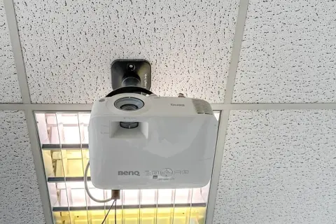 Проектор BenQ