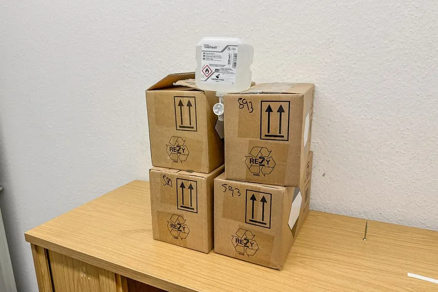 24 Toilettensitzreiniger, je 500 ml
