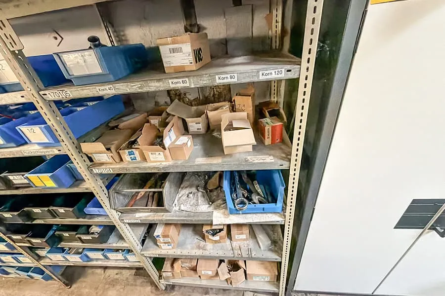 Stellinginhoud: werkplaatsbenodigdheden