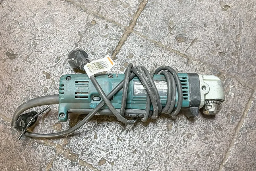 Wiertarka kątowa Makita DA3010R