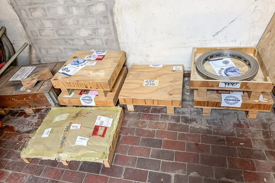 Lot of machine components