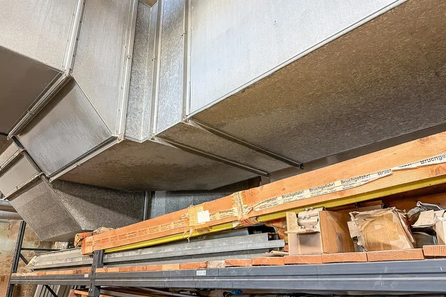 Inhalt von 2 Regalebenen: Montagematerial