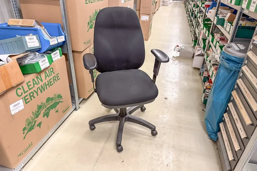 Kancelářská otočná židle