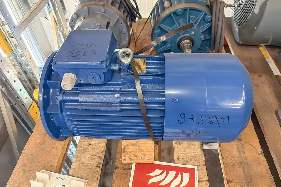 Moteur asynchrone Cantoni 3SIE132M4B